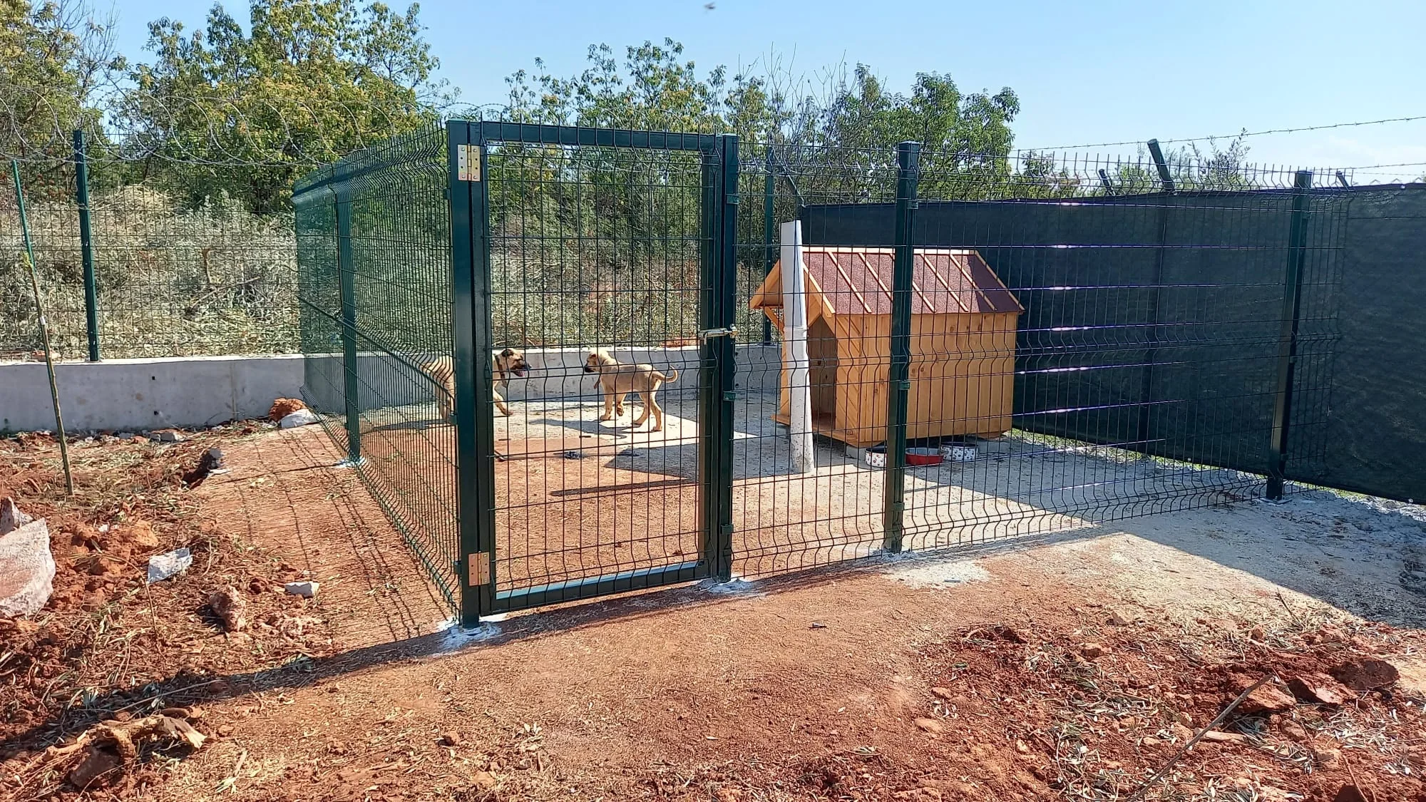 Antalya Hayvan Kafesi Referansı - Özel Tasarım Kafes Sistemi