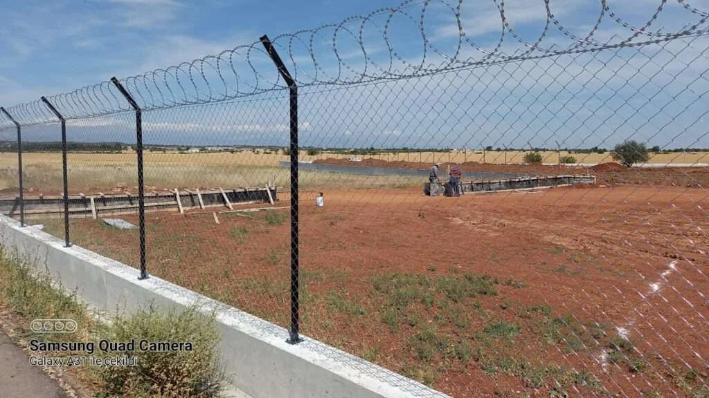 Antalya Dikenli Tel Uygulaması - Güvenlik Çit Sistemi
