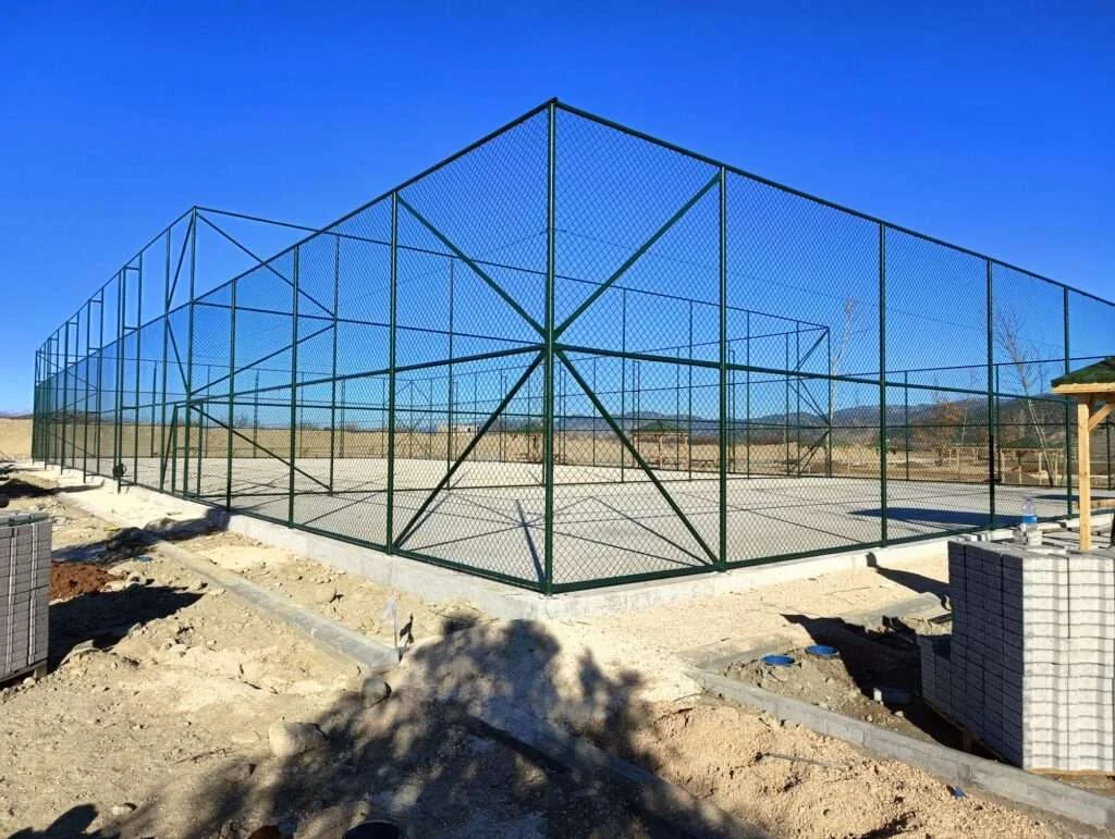 Antalya Spor Saha İmalatı - Futbol ve Basketbol Sahaları Profesyonel Montaj