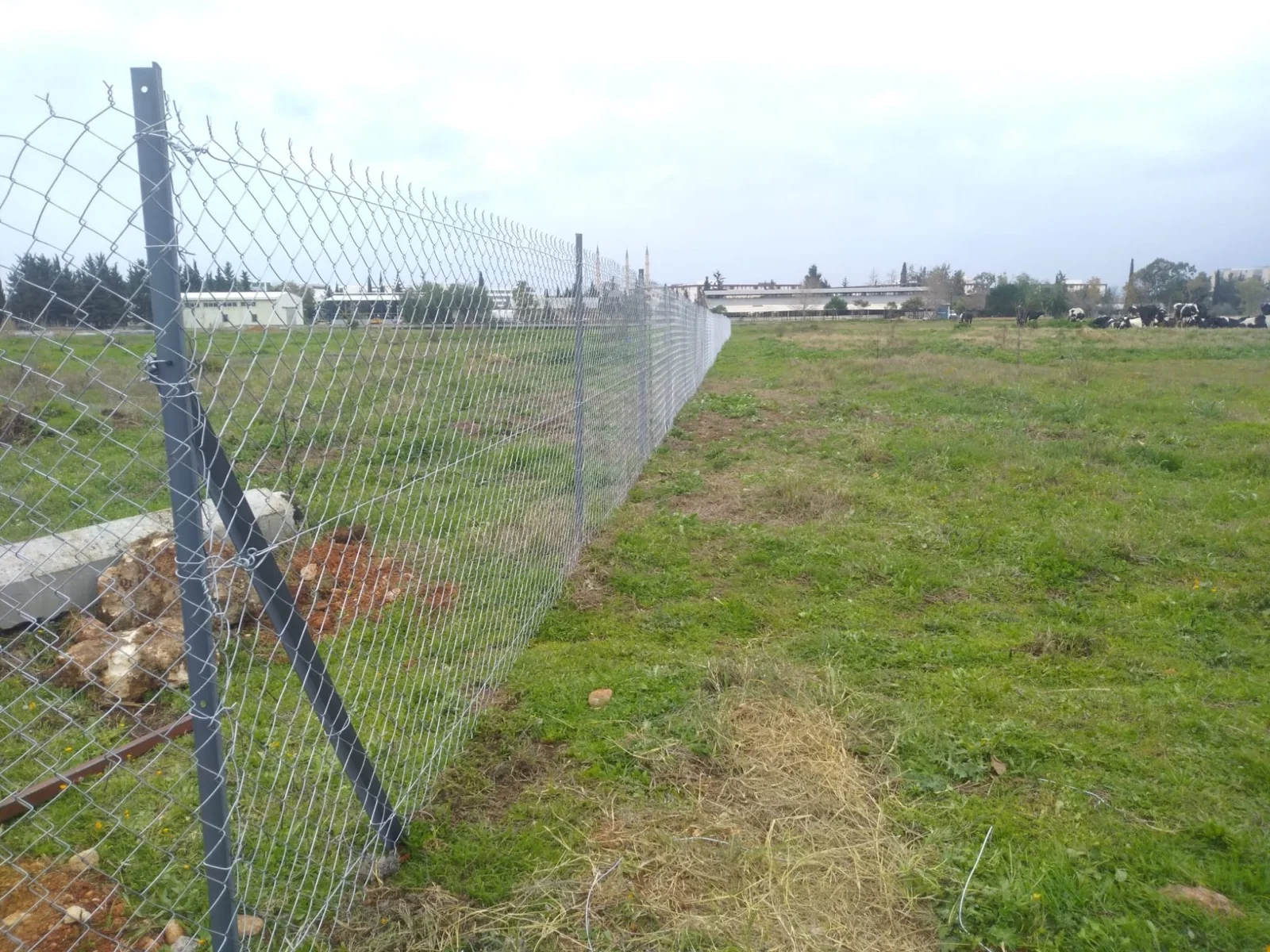 Antalya Bahçe Teli Örneği - Panel Çit Sistemi